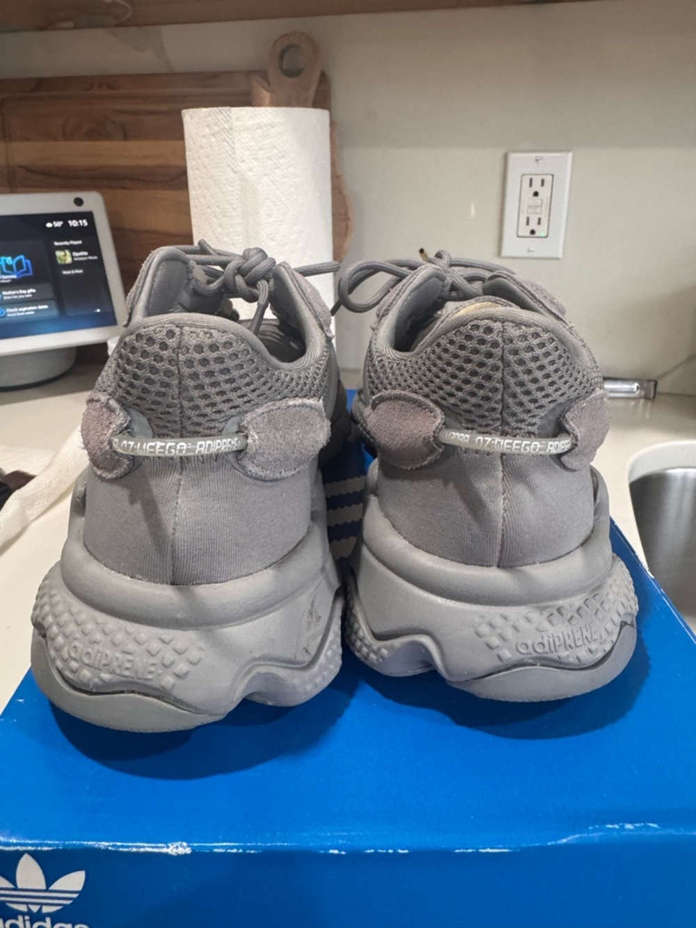 adidas Ozweego W Box Label – Blue and White - Picture 5 of 6